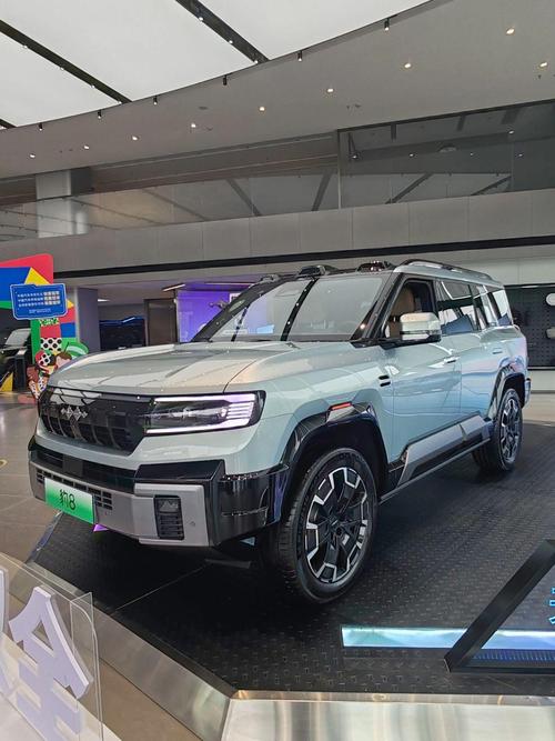 广州299比亚迪方程豹硬派越野的爆款，英菲尼迪35周年与你共成长